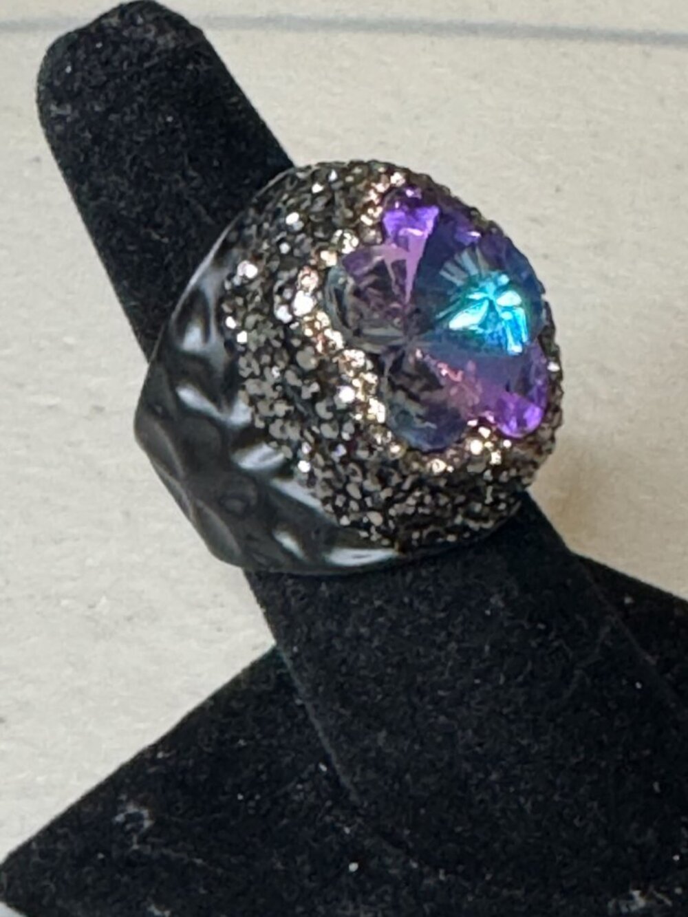 Large Black Pavé Cocktail Ring with Purple Crystal & Rhinestone Detailing - Uniq